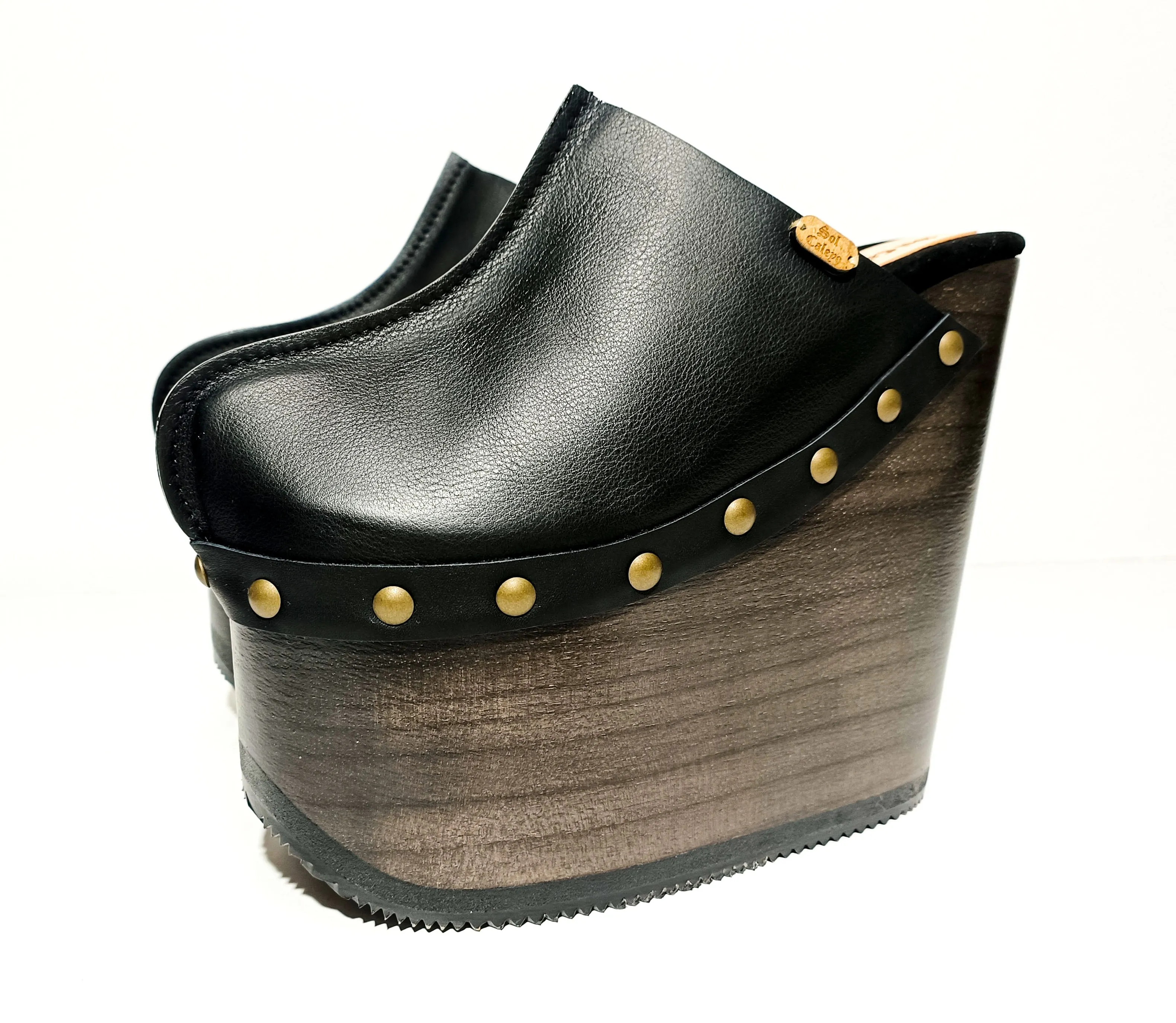 Black Chicago Clogs XL