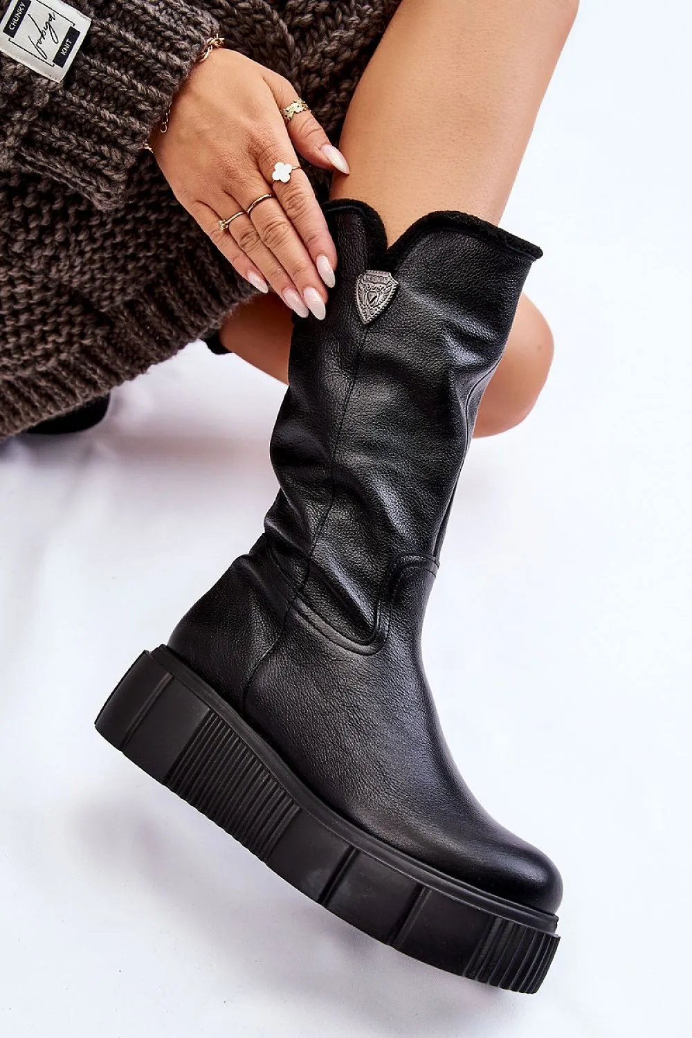 Buskin boots