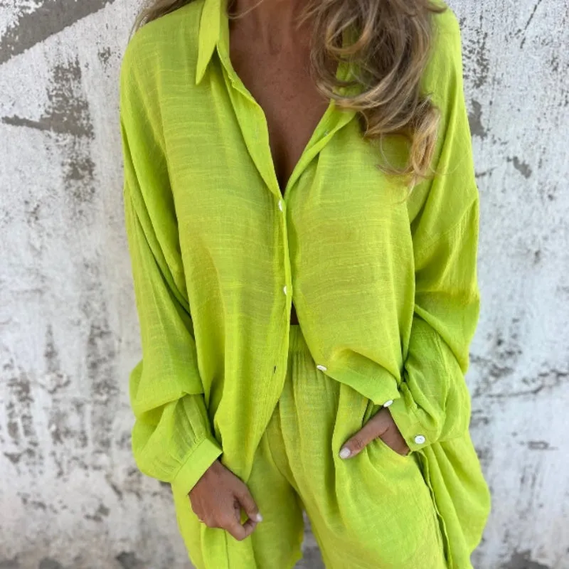 Chic Lounge Two-Piece Set – Long-Sleeve Blouse & Shorts