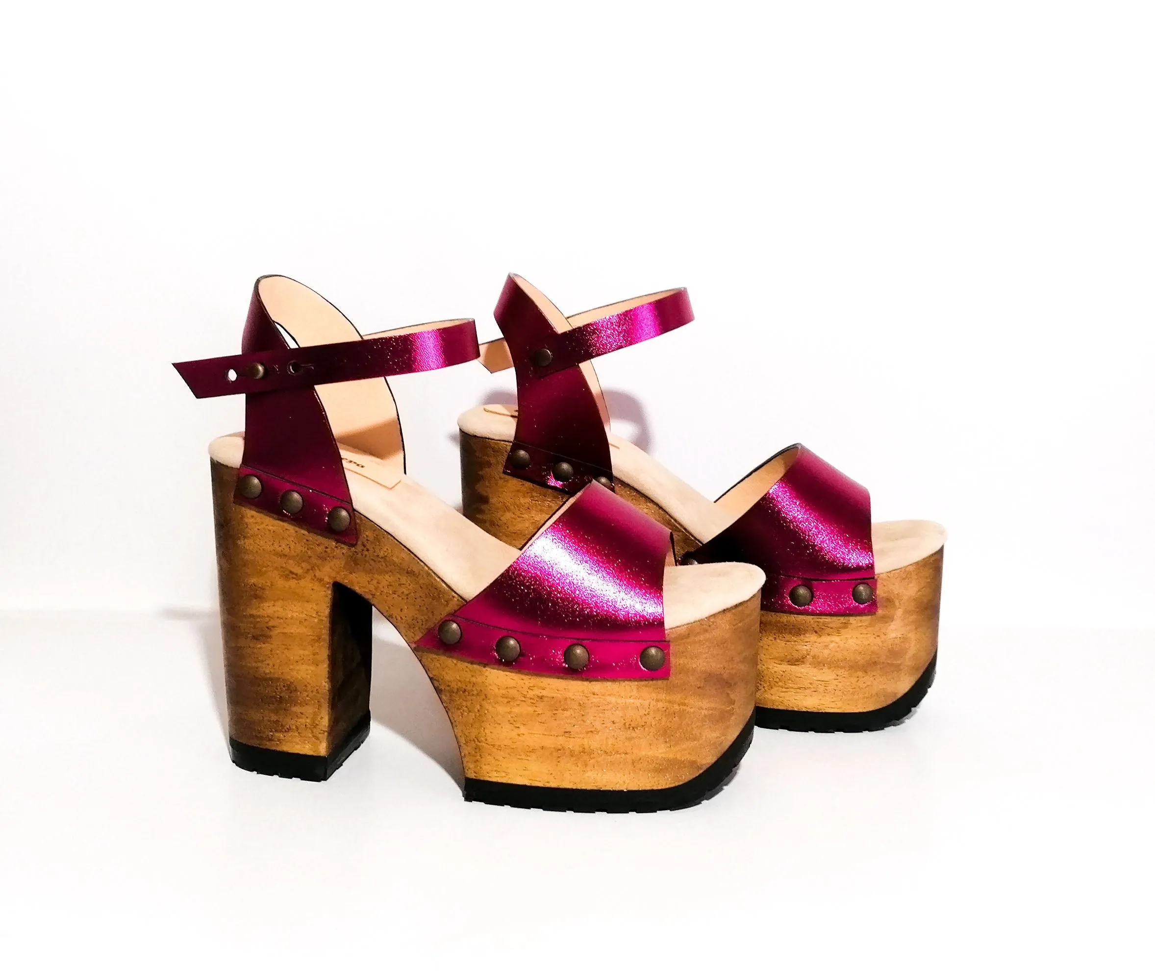 Disco Fucsia Sandals