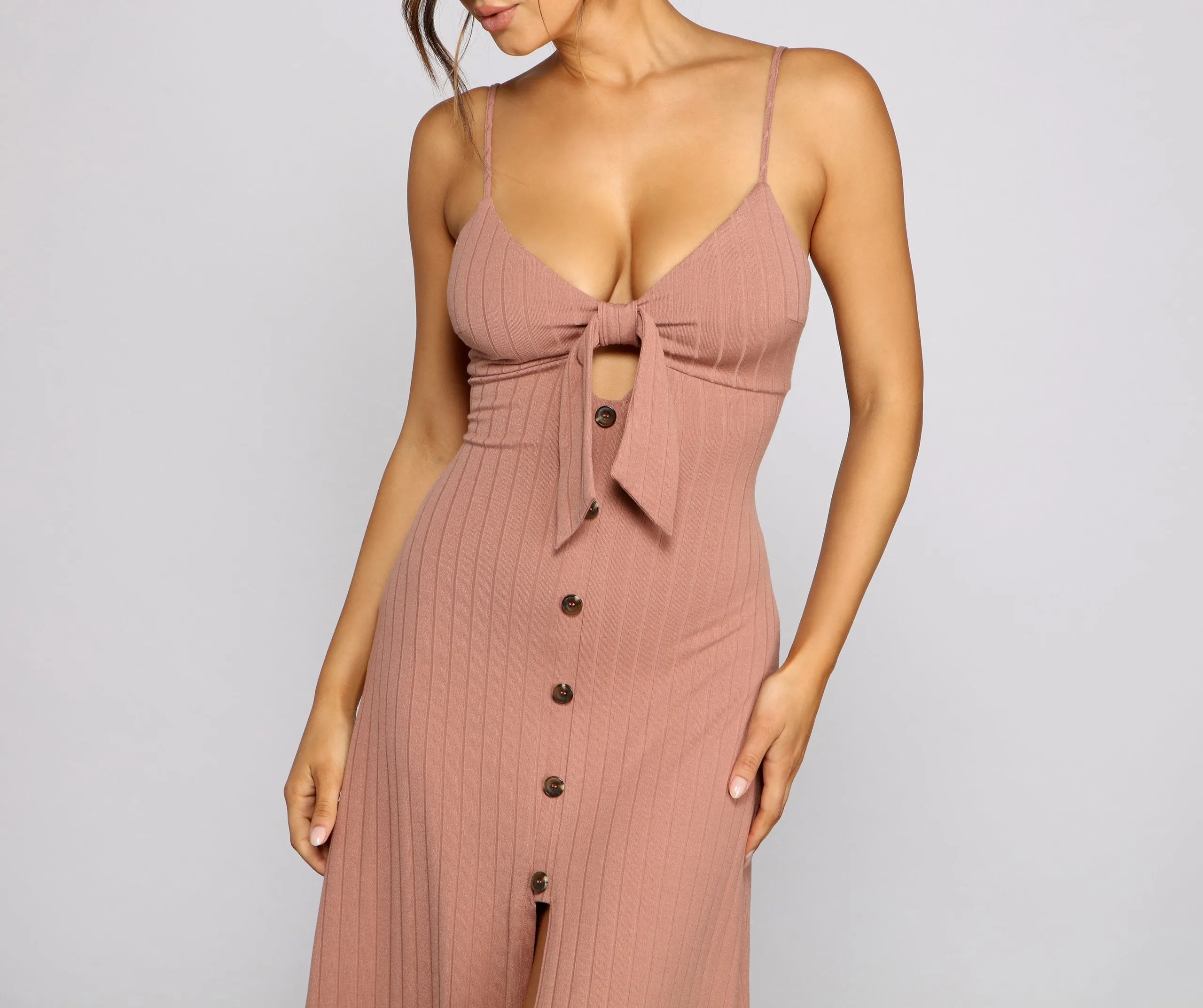 Effortless Style Stylish Tie-Front Maxi Dress