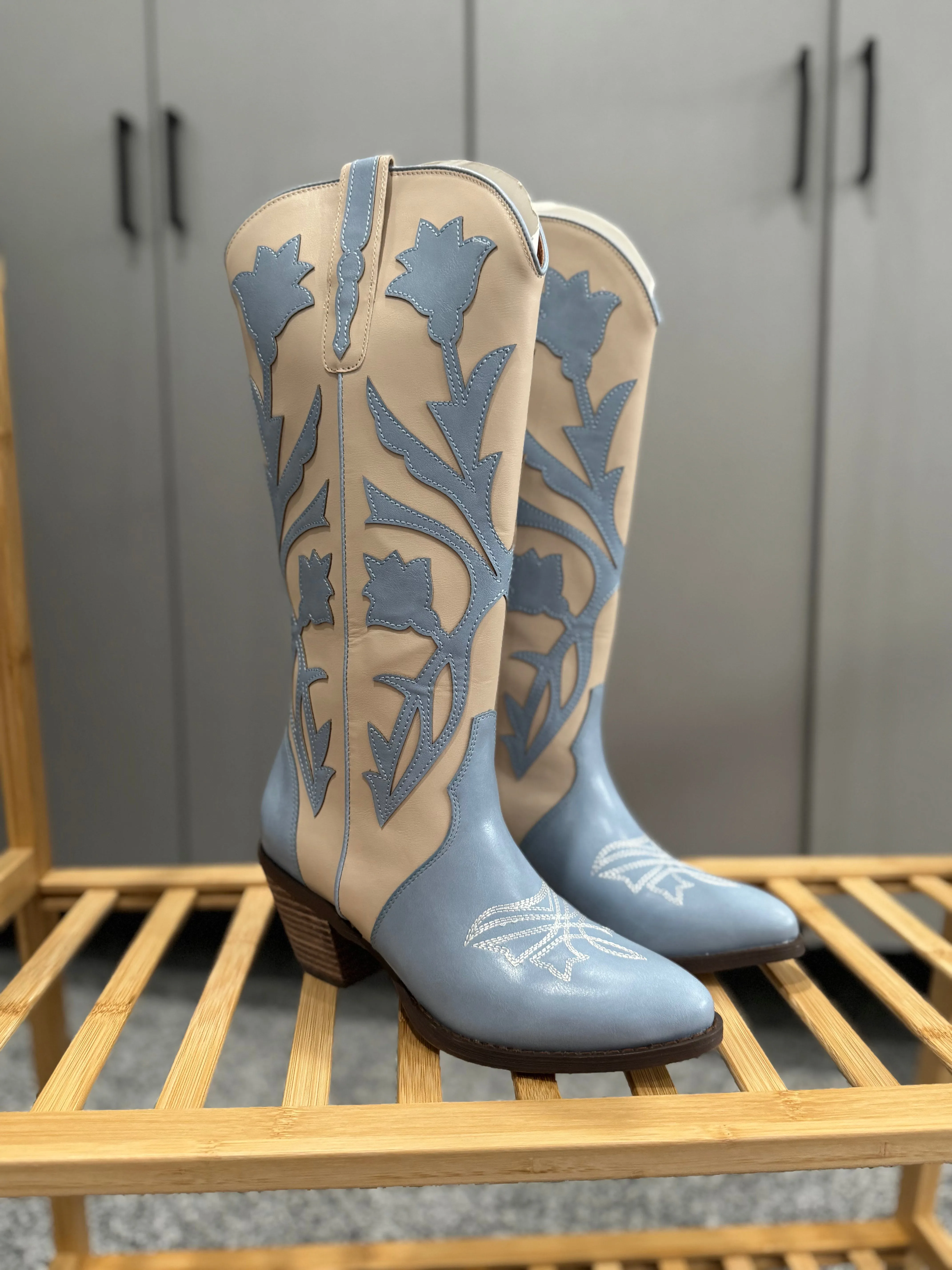Flora Cowgirl Boots