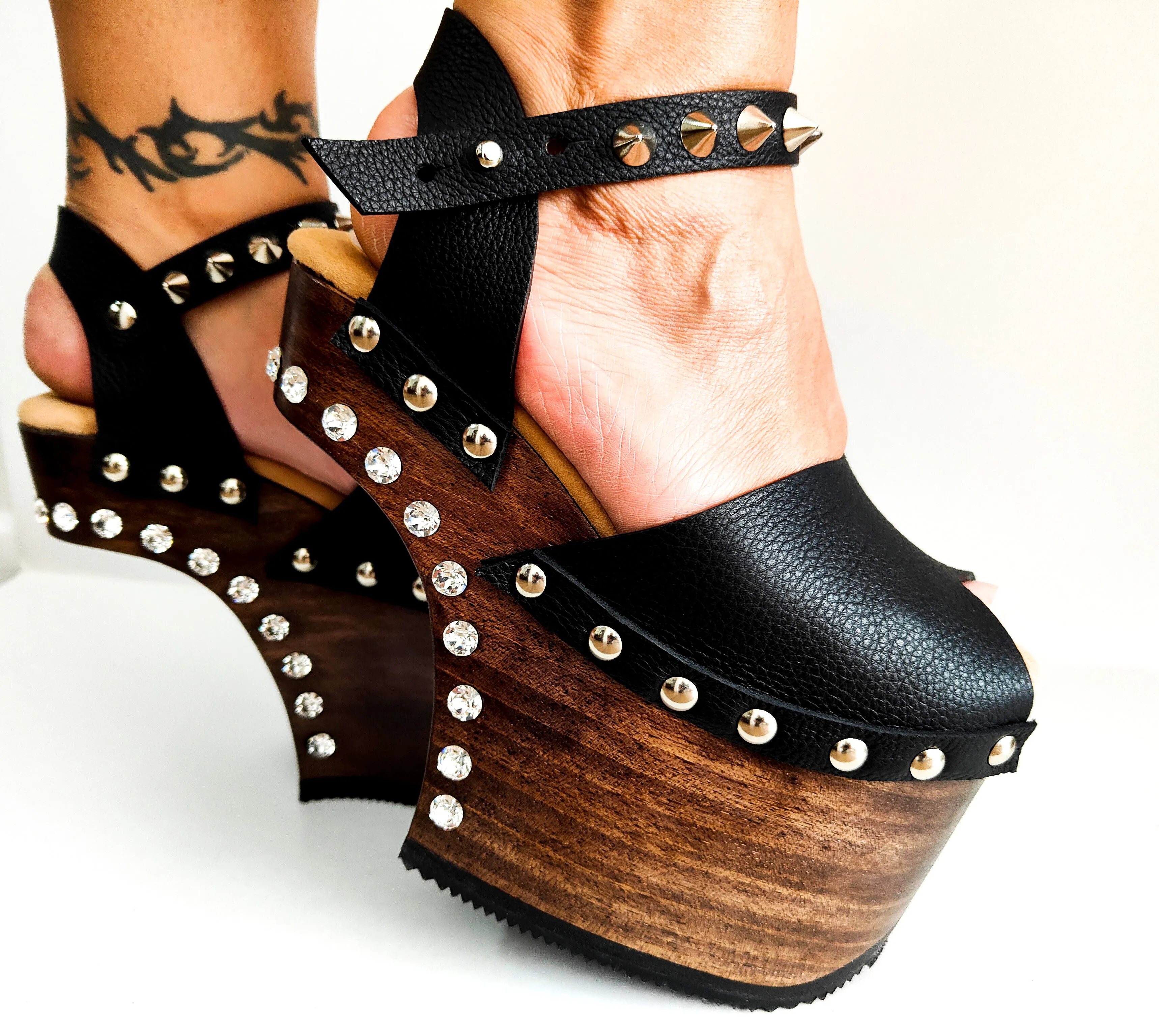 Hollywood Sandals