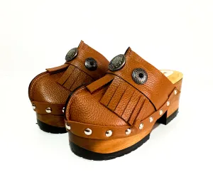 Indian Clogs