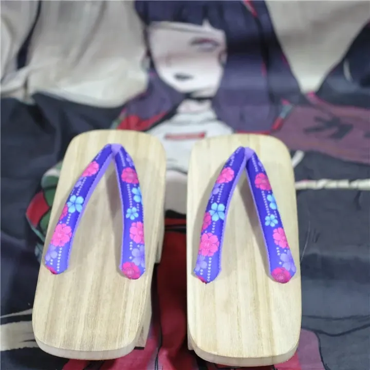 Japanese Wooden Flip-Flop Style Sandal