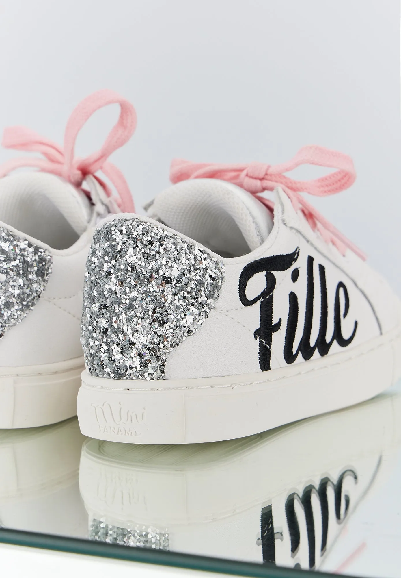 Mini Simone-Fille à Papa