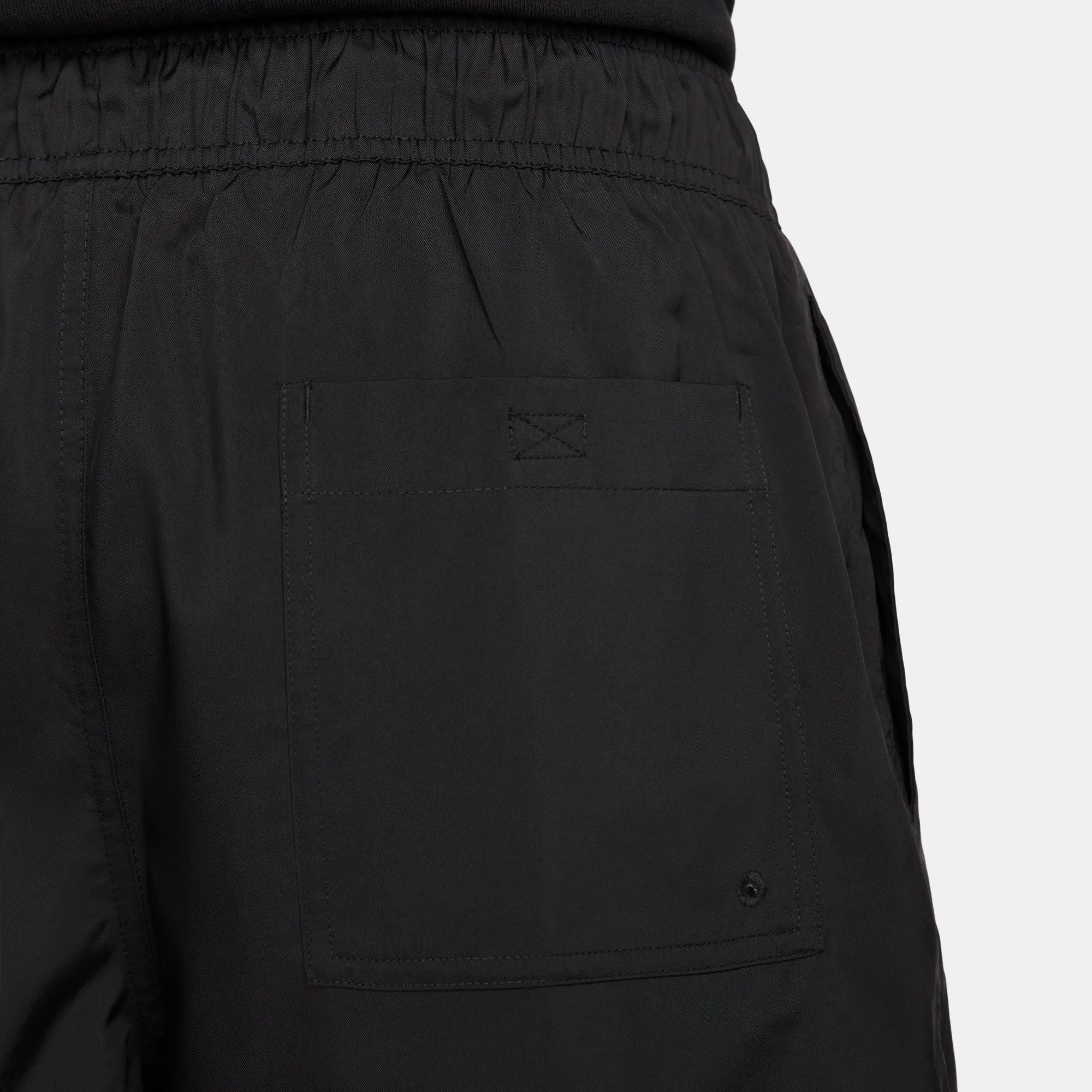 Nike Club Men's Woven Flow Shorts