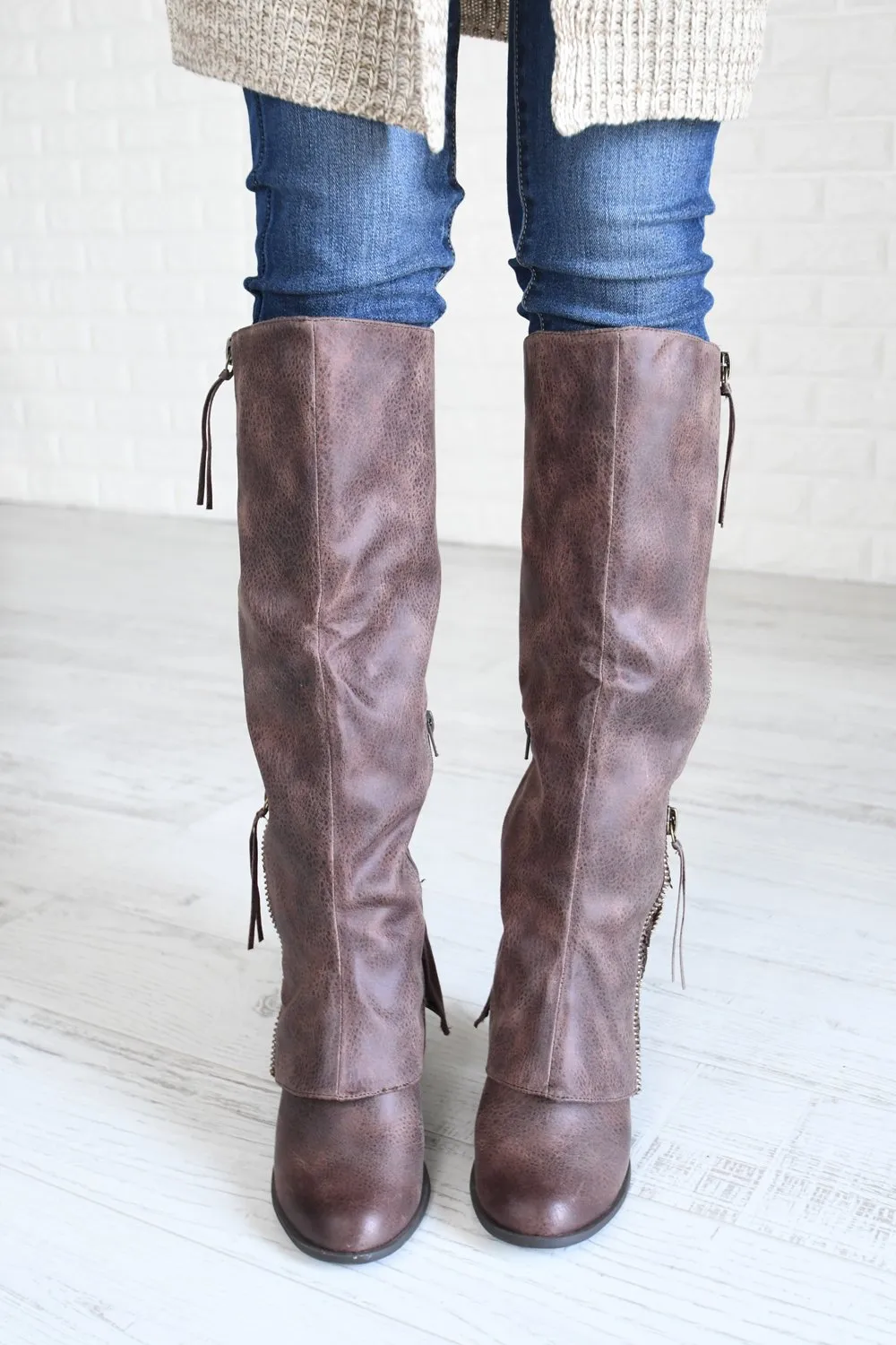 Sassy Girl Boots ~ Brown