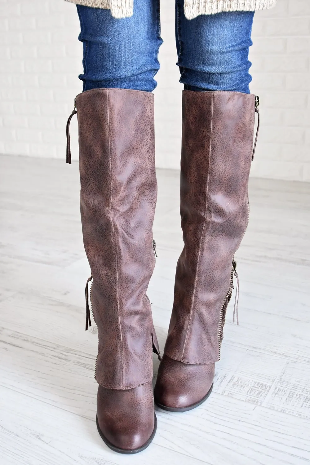 Sassy Girl Boots ~ Brown