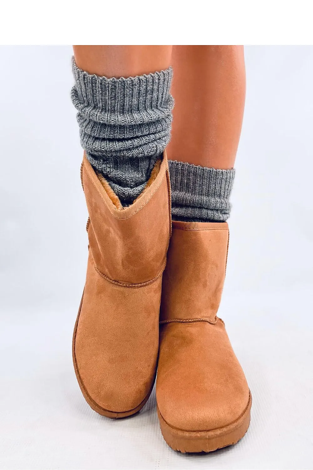 Snow boots