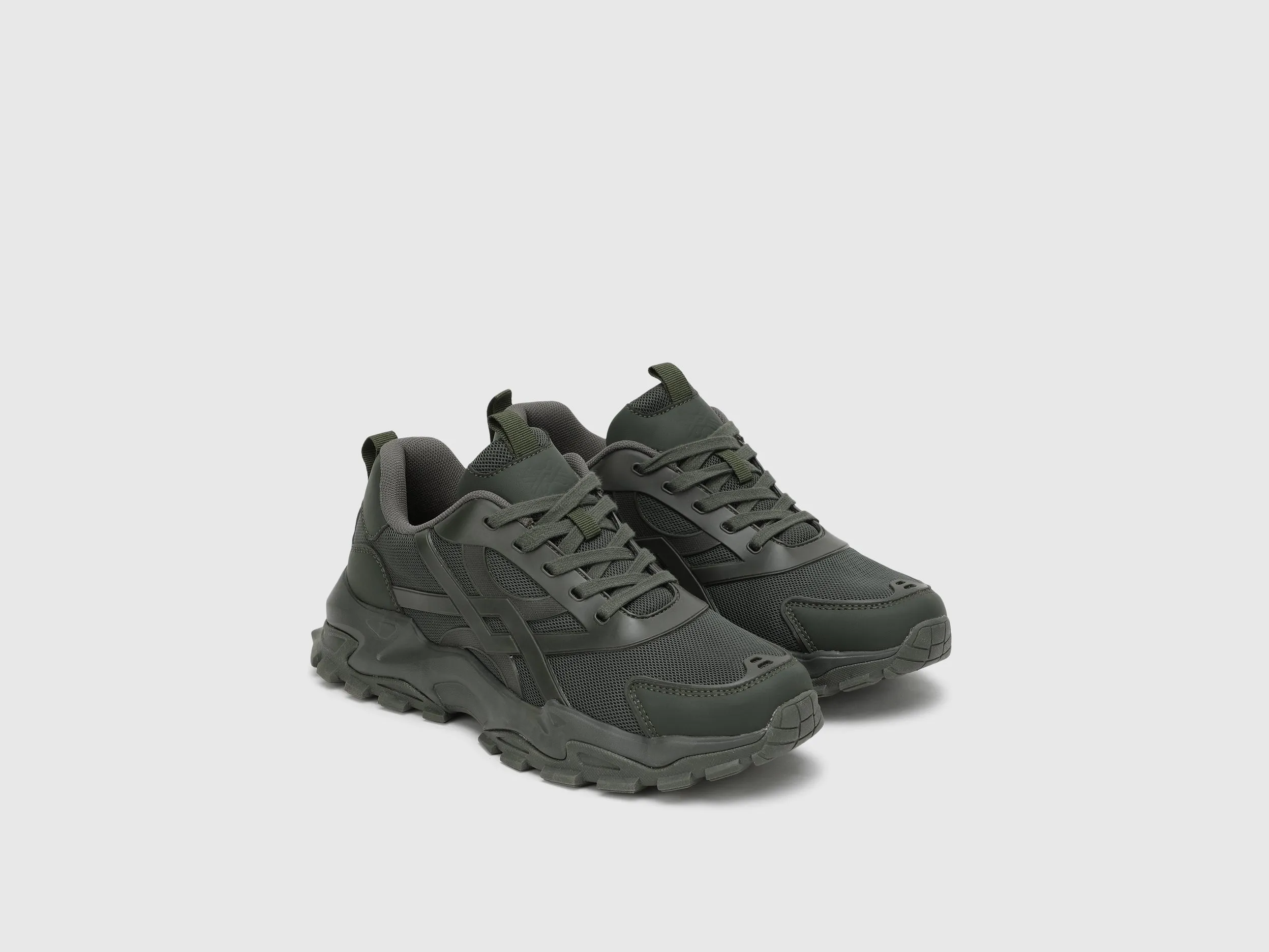 Solid Solid Casual Sneakers