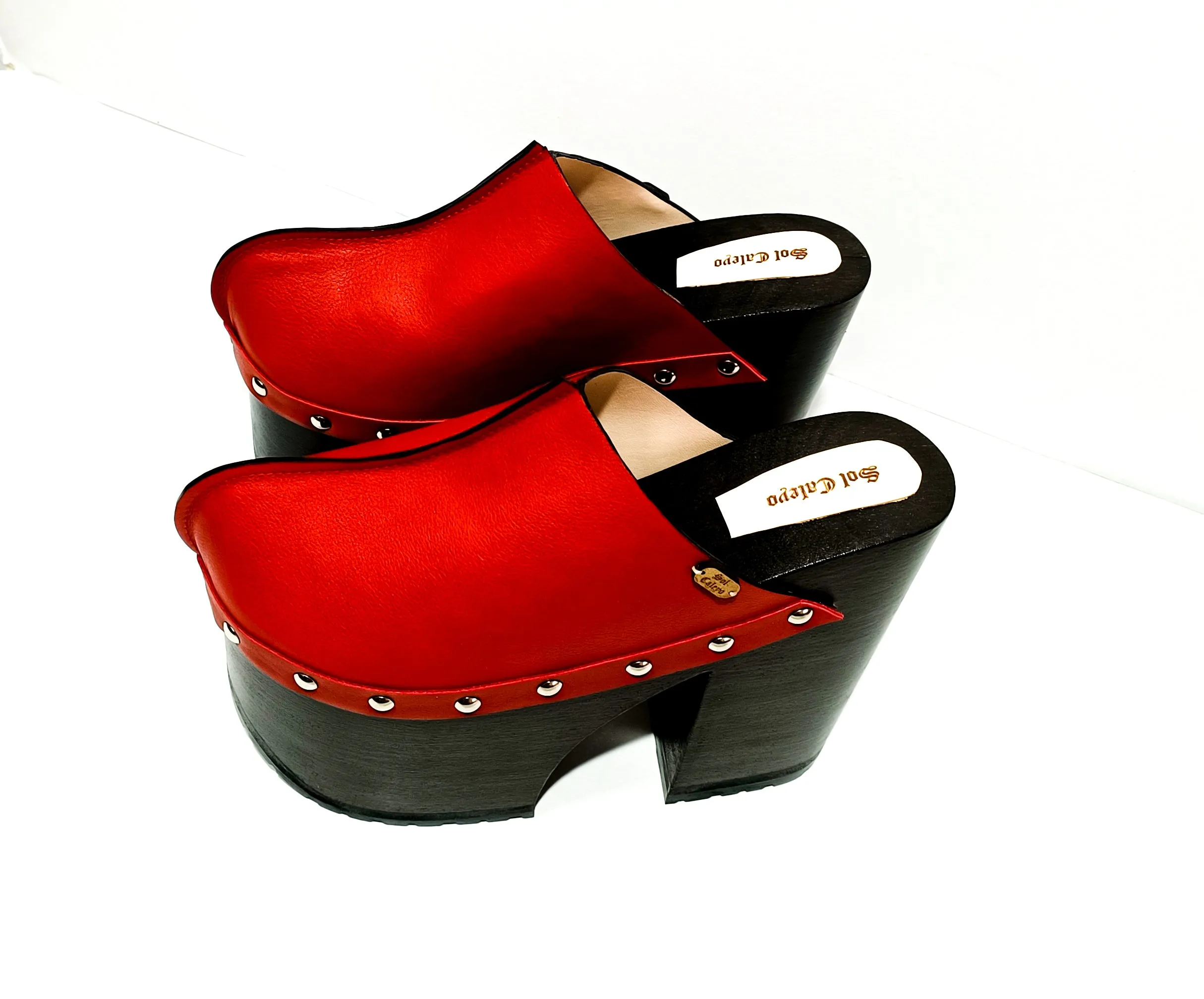 Tokyo Clogs