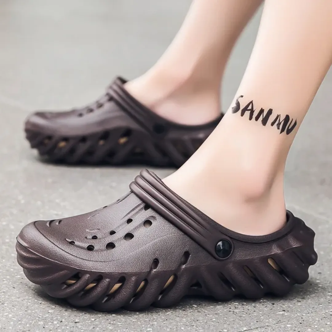Valor Clogs