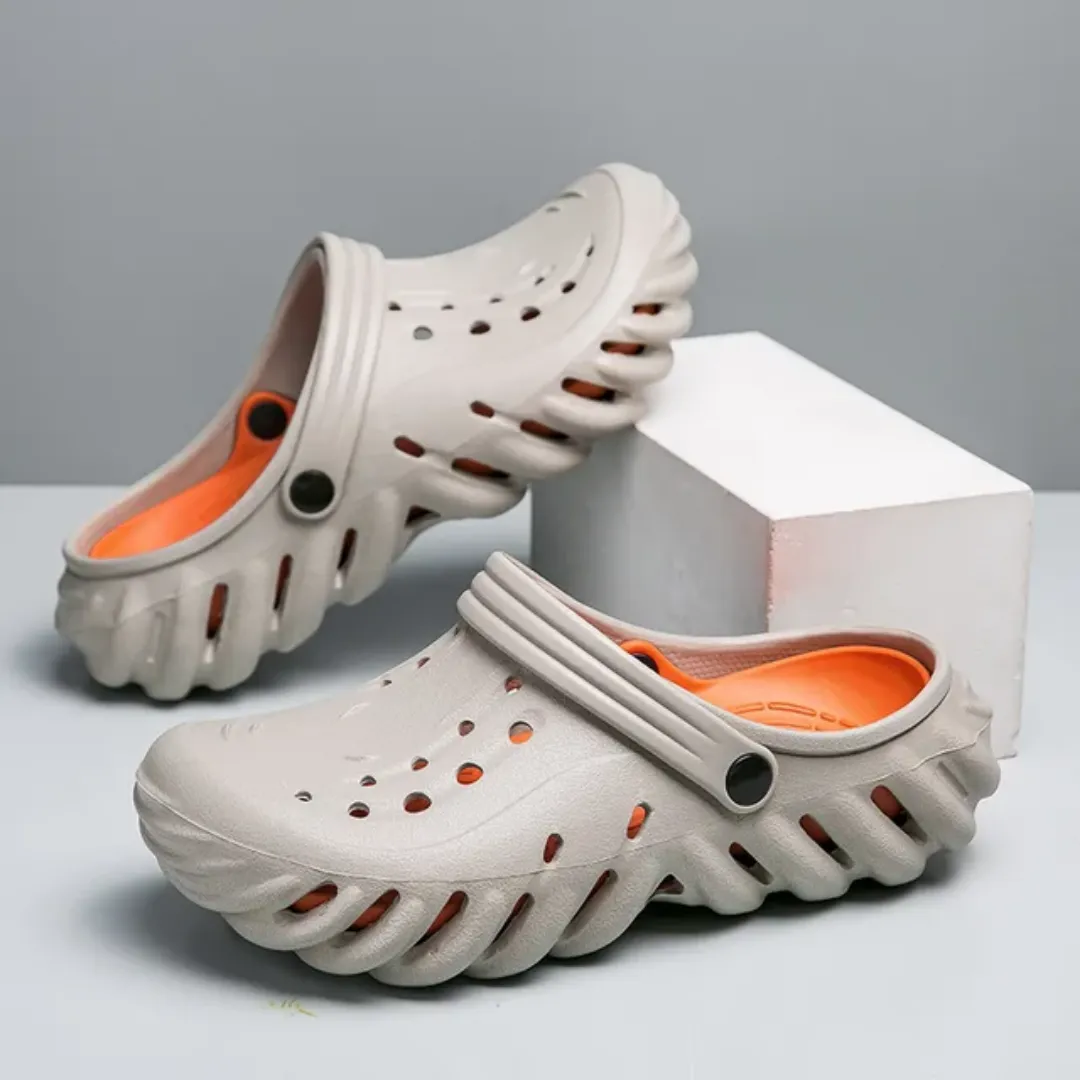 Valor Clogs