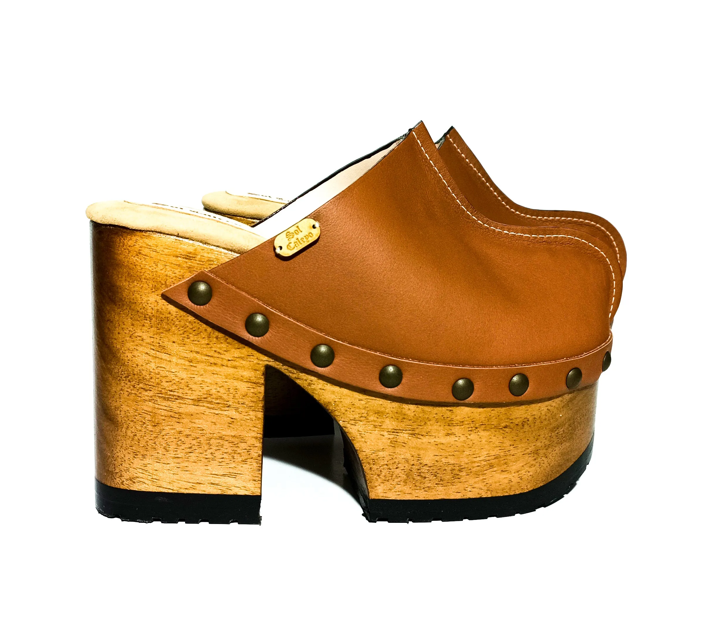 Vintage Light Brown Clogs