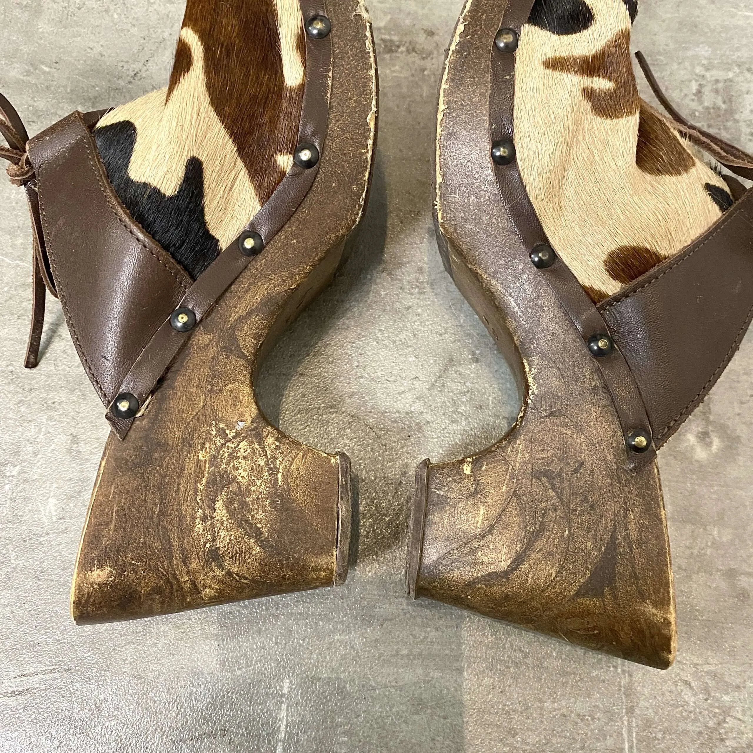 Vintage Ponyhair Clogs (UK 6 EU 39 US 8)